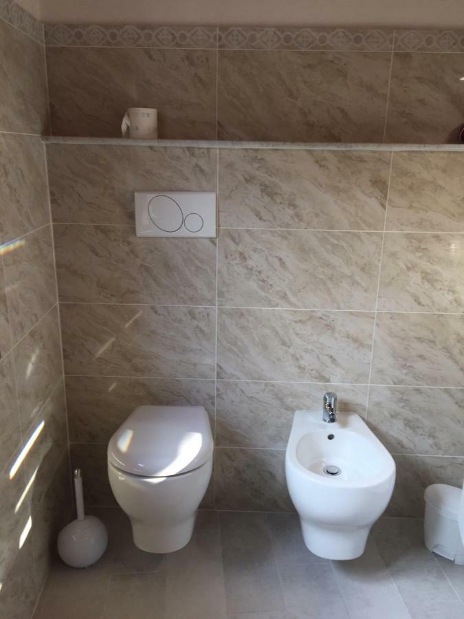 Appartamento Casa Stefania Mandello del Lario Esterno foto