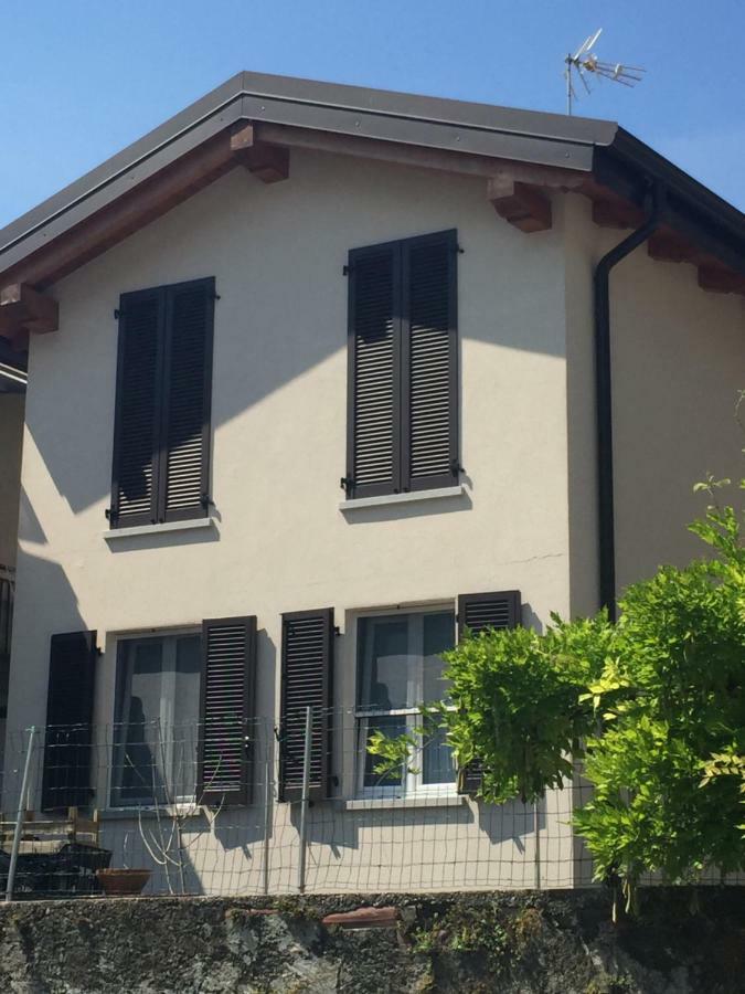 Appartamento Casa Stefania Mandello del Lario Esterno foto